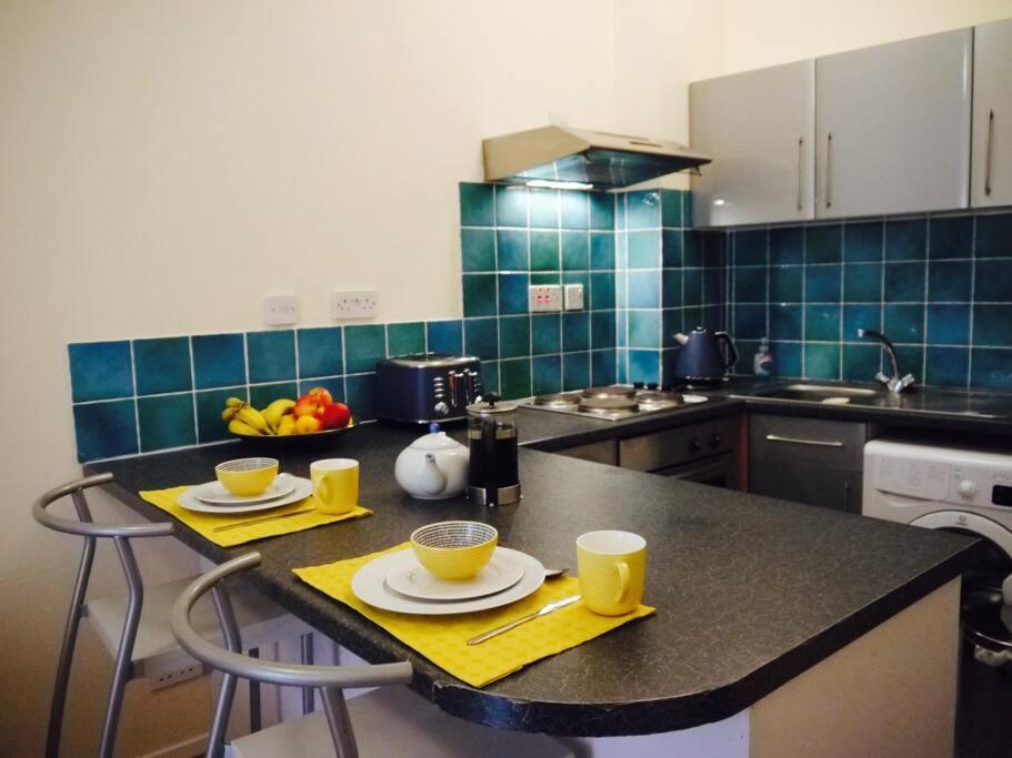Fabulous Location, One Bedroom West End Flat, Just Off Byres Rd, Close To Sec & Hydro Glasgow Eksteriør bilde