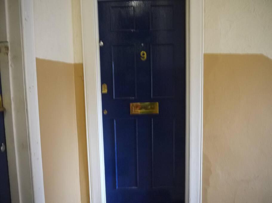 Fabulous Location, One Bedroom West End Flat, Just Off Byres Rd, Close To Sec & Hydro Glasgow Eksteriør bilde