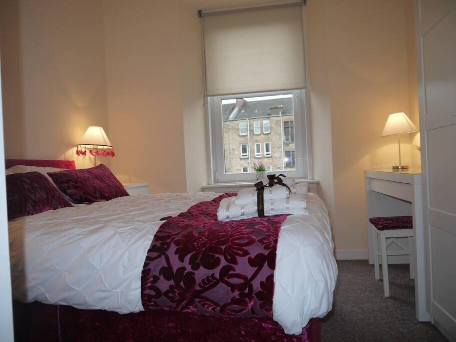 Fabulous Location, One Bedroom West End Flat, Just Off Byres Rd, Close To Sec & Hydro Glasgow Eksteriør bilde